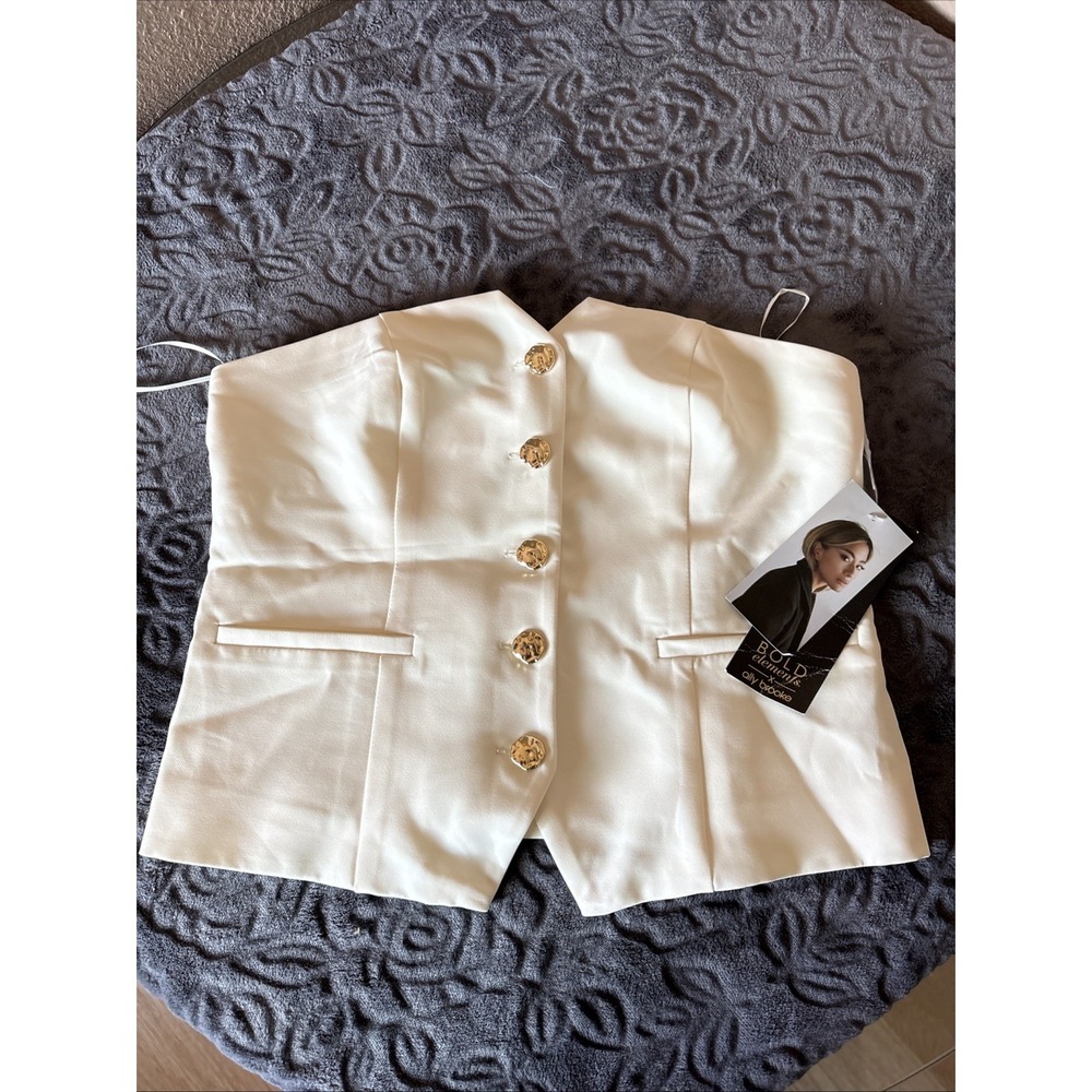 Bold Elements Women's Top. Sz. 10P